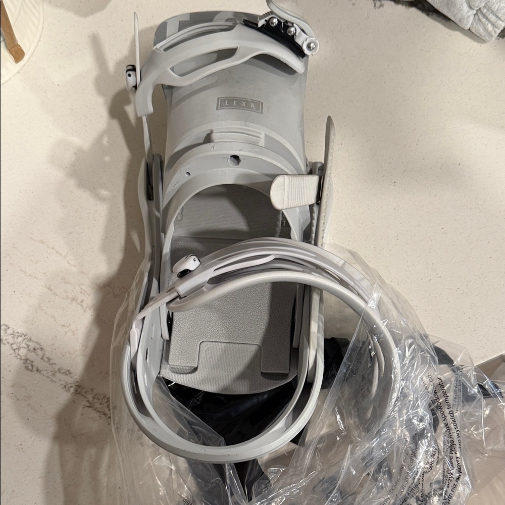 Burton Lexa snowboard bindings - Picture 2 of 6